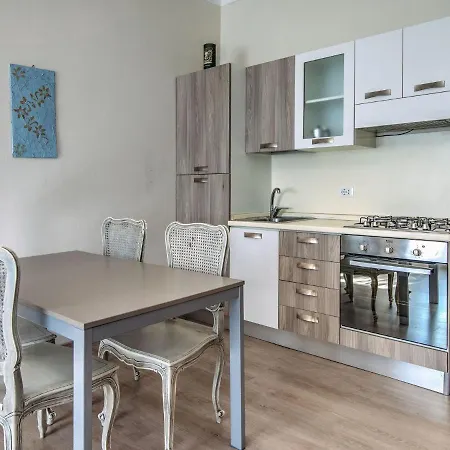 Relaxing Holiday In Near Beach Vakantiehuis San Remo